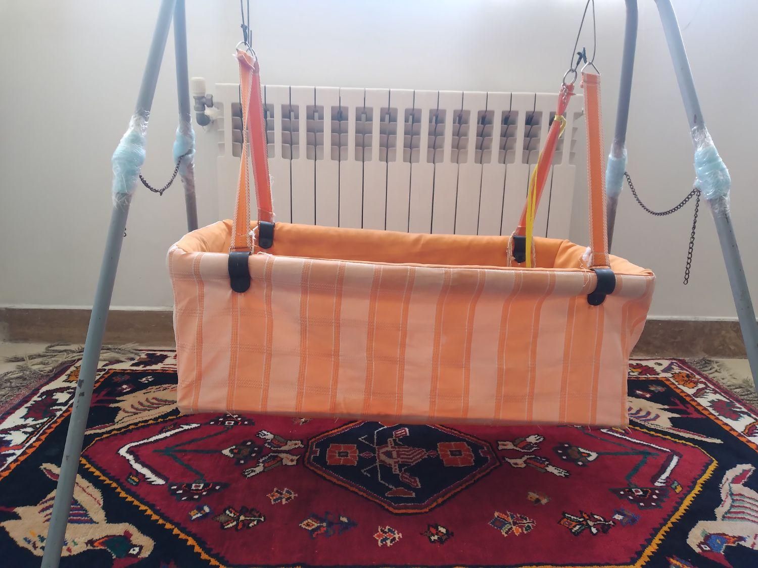 گهواره نوزاد جنس بدنه پارچه کتان و خنک|اسباب و اثاث بچه|شیراز, انجیر|دیوار
