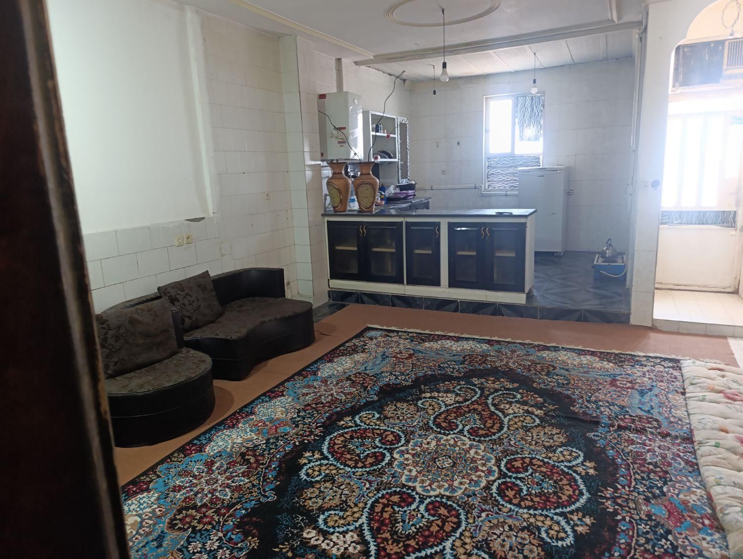 اجاره روزانه هفتگی آپارتمان ۷۵ متری|اجارهٔ کوتاهمدت آپارتمان و سوئیت|جیرفت, |دیوار