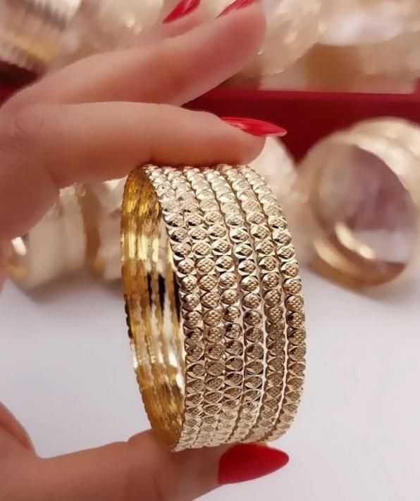 بهترین اکسسوری های رنگ ثابت در بدلیجات دیانا|بدلیجات|مشهد, احمدآباد|دیوار