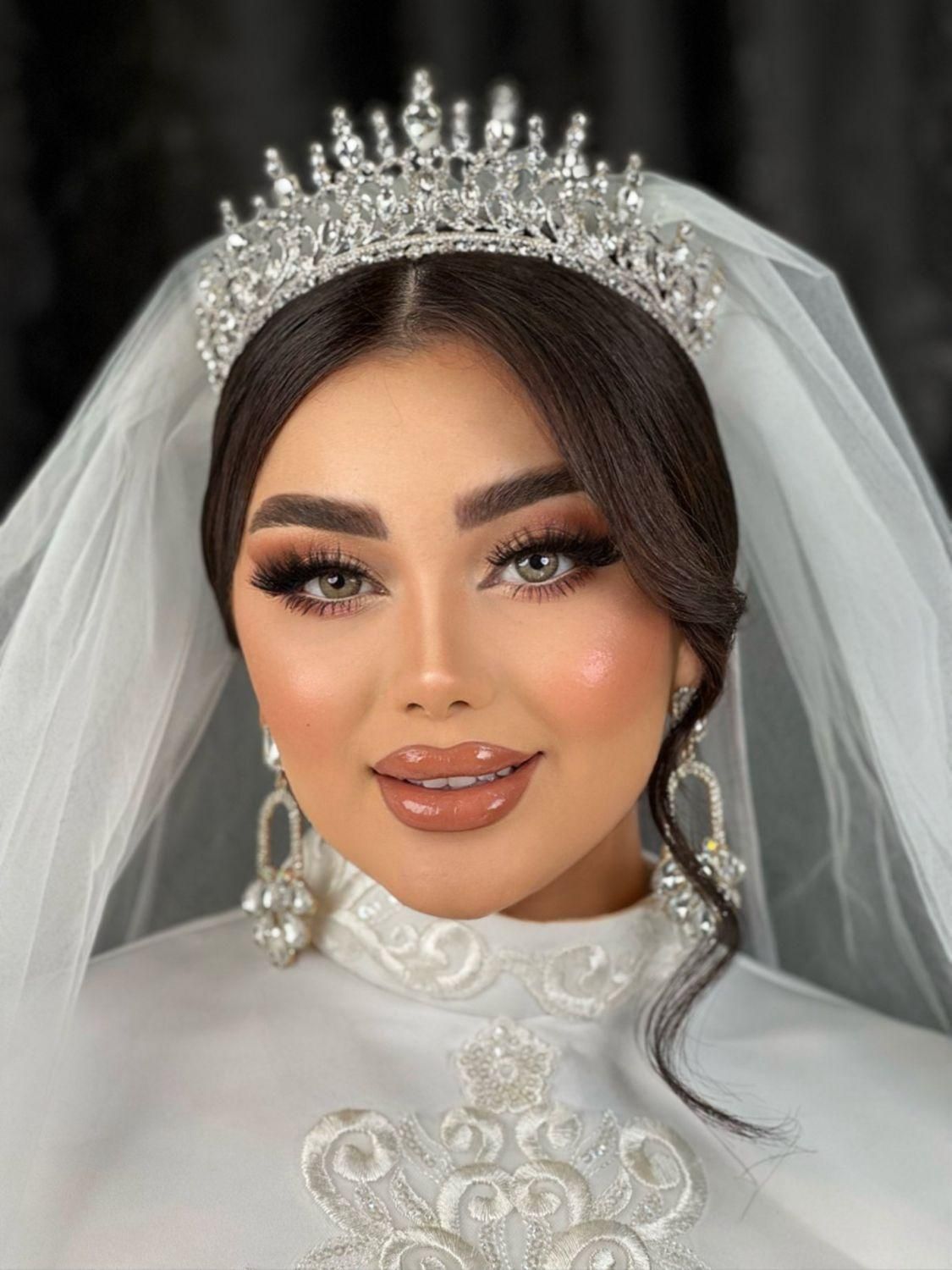 میکاپ وشینیون عروس فوق حرفه ای، مدل زیبا بدون جوش|خدمات آرایشگری و زیبایی|تهران, سعادت‌آباد|دیوار