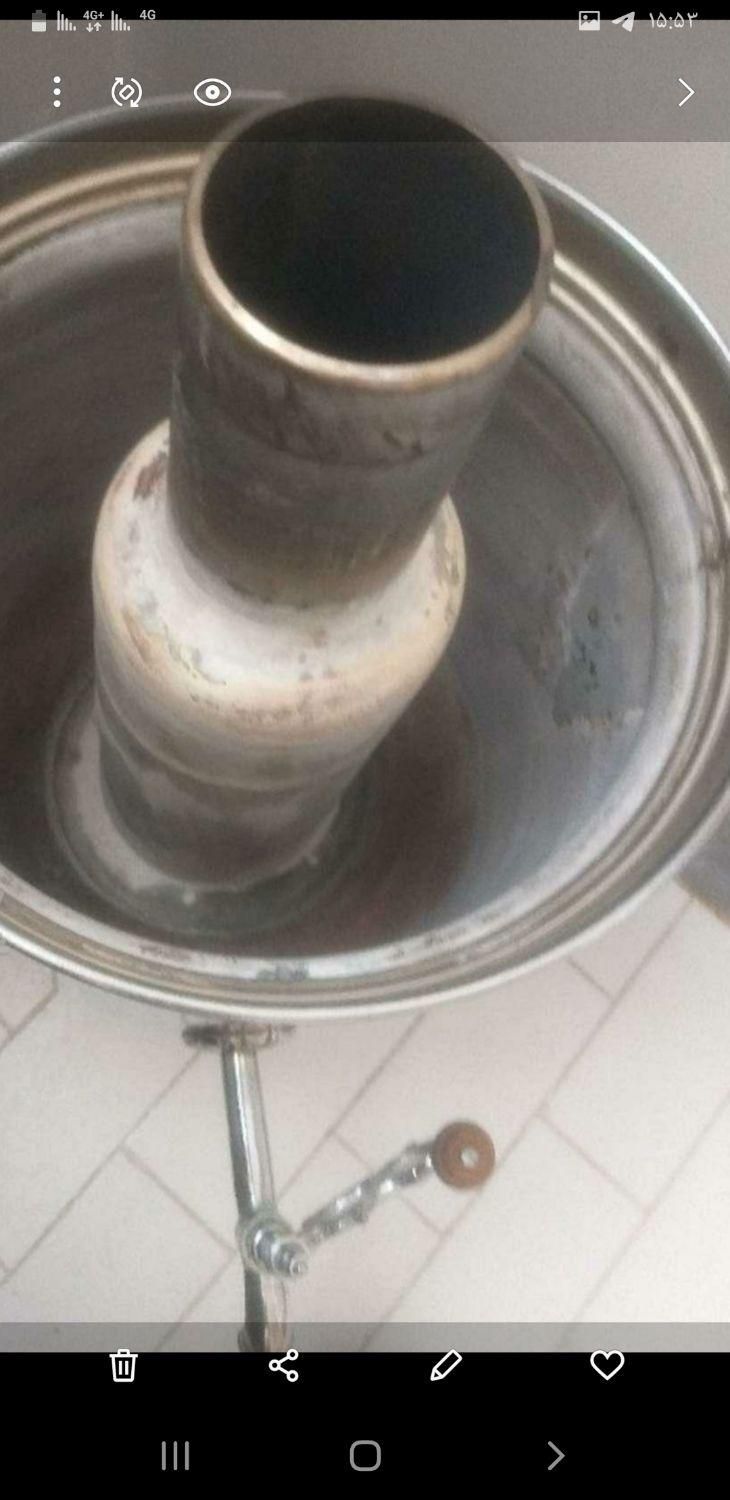 سماور مجلسی بسیار ضخیم قدیمی|قوری، کتری، قهوهساز دستی|میانه, |دیوار