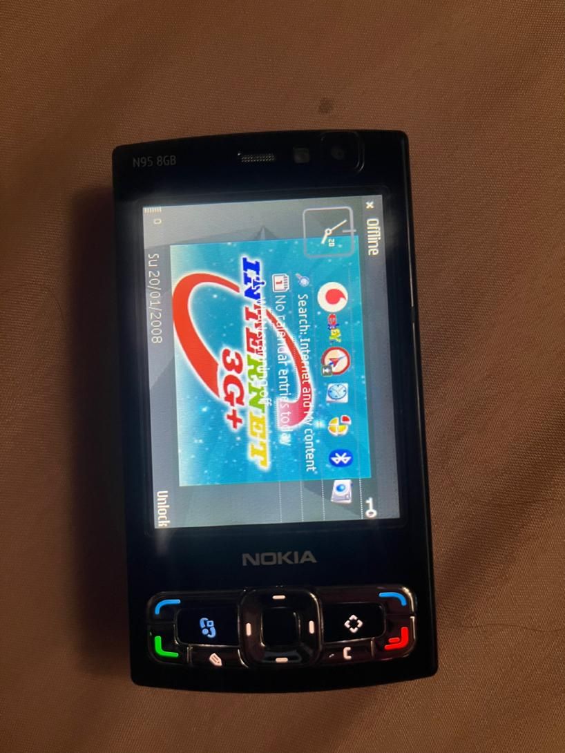 نوکیا N95 8GB با حافظهٔ ۸ گیگابایت|موبایل|تهران, جنت‌آباد مرکزی|دیوار
