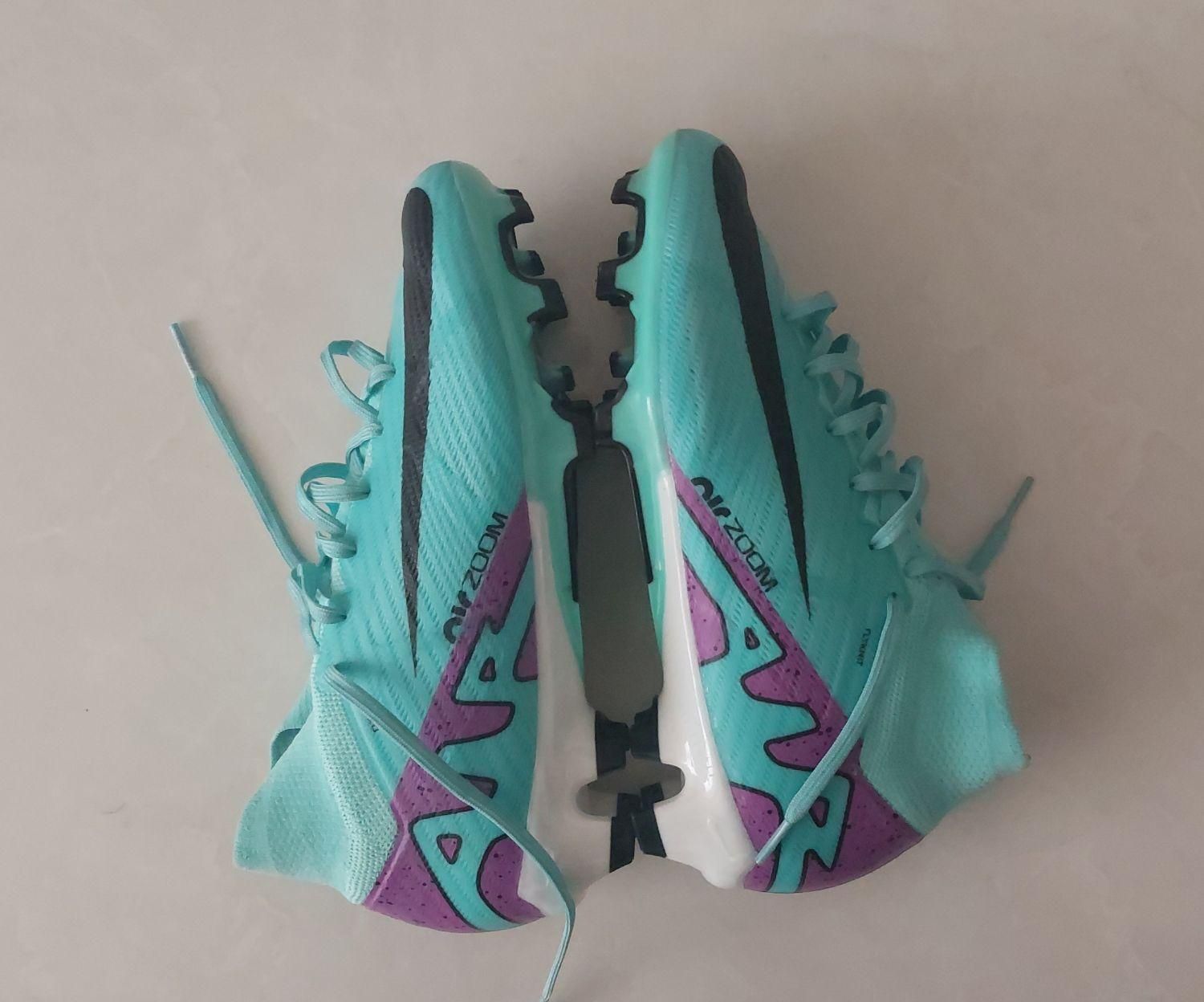 کفش فوتبال مرکوری ایرزوم نایک مخصوص زمین چمن|کیف، کفش، کمربند|همدان, |دیوار