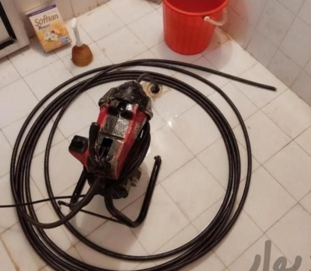 فنرزنی ،لوله بازکنی، پرند پرندک رباط کریم آبشناسان|خدمات پیشه و مهارت|پرند, فاز ۰|دیوار