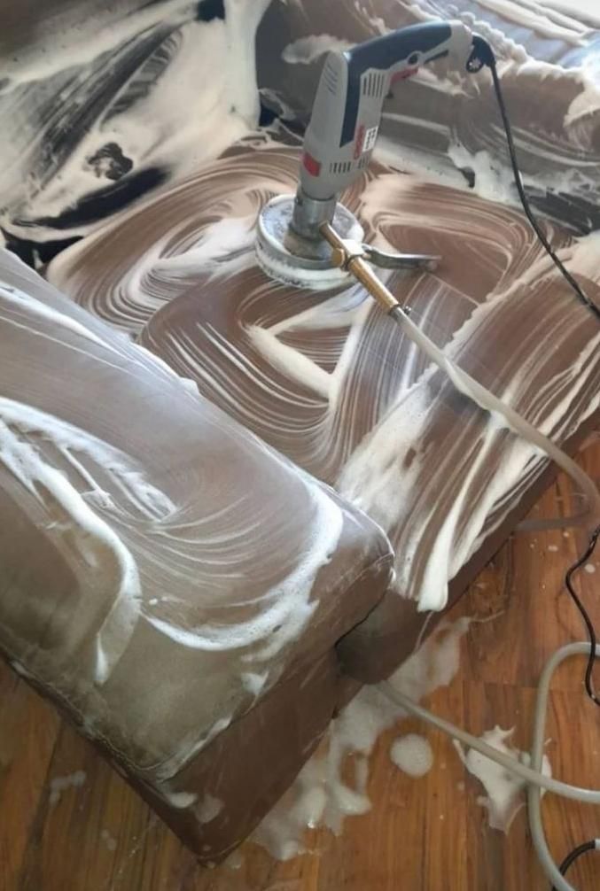 قالیشویی و مبلشویی برف|خدمات نظافت|میبد, |دیوار