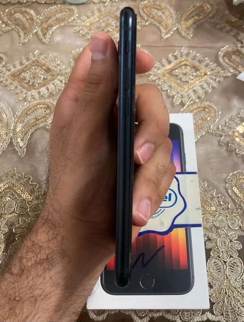 iPhone SE 2022|موبایل|تهران, هروی|دیوار