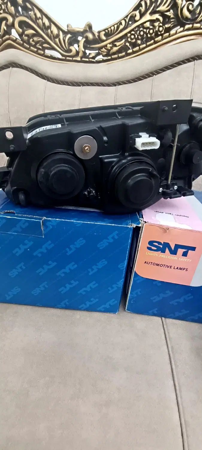 چراغ جلو پراید ۱۳۲و۱۱۱هاچبک مارک اس ان تی|قطعات یدکی و لوازم جانبی|شیراز, شریف‌آباد|دیوار