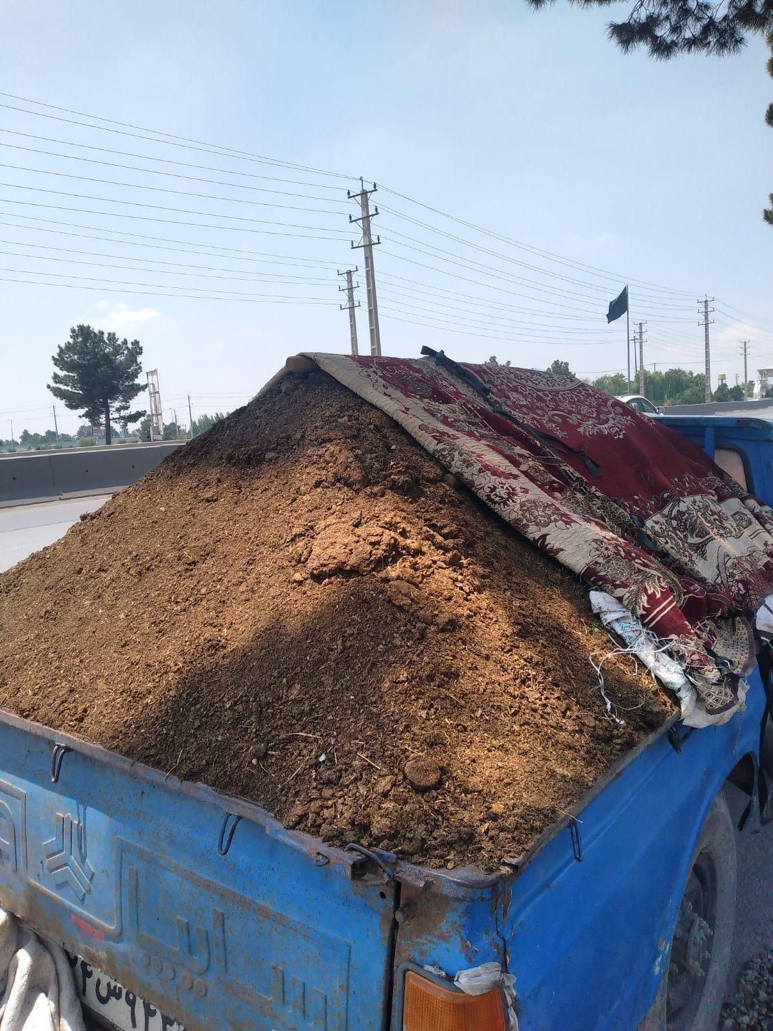 کود حیوانی وگوسفندی خاک باغچه فله وکیسه ای تصمینی|خدمات باغبانی و درختکاری|کرج, فاز ۳ مهرشهر|دیوار