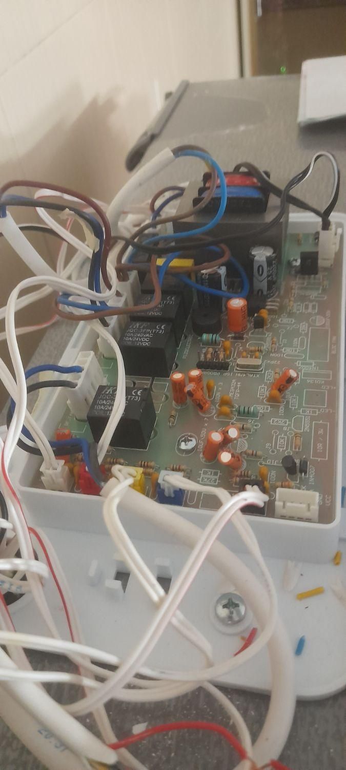 تعمیر تخصصی انواع یخچال ولباسشویی در منزل|خدمات پیشه و مهارت|نجف‌آباد, ویلاشهر|دیوار