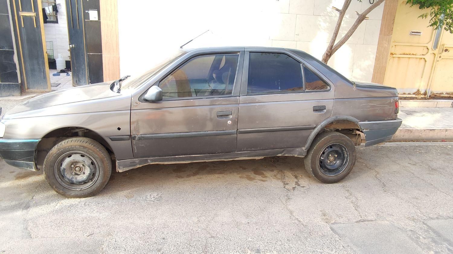 پژو 405 جی ال ایکس (GLX)، مدل ۱۳۸۱ انژکتور|خودرو سواری و وانت|بیرجند, |دیوار