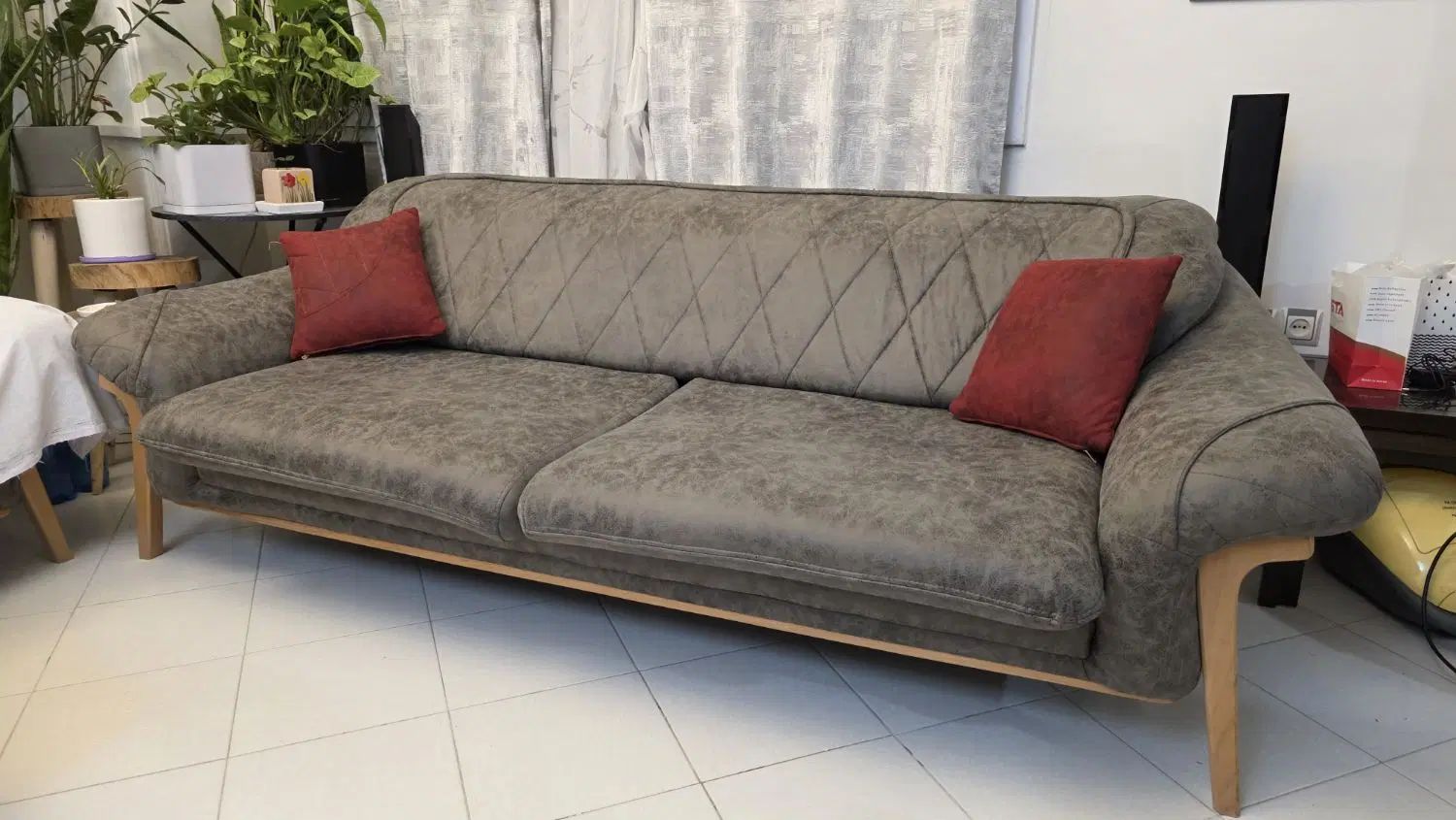 دو کاناپه 3 نفره|مبلمان خانگی و میز عسلی|تهران, آسمان|دیوار