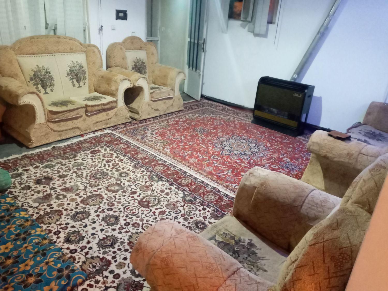 منزل برای هموطنا که به شهرشون موردحمله قرار گرفته|اسکان اضطراری|کرمان, |دیوار