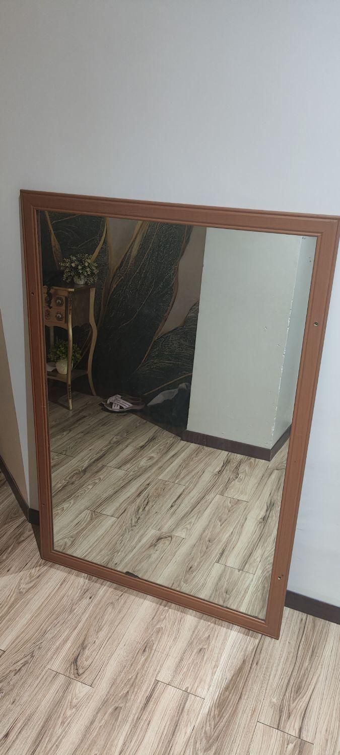 آینه قدی|آینه|شهریار, شهریار|دیوار