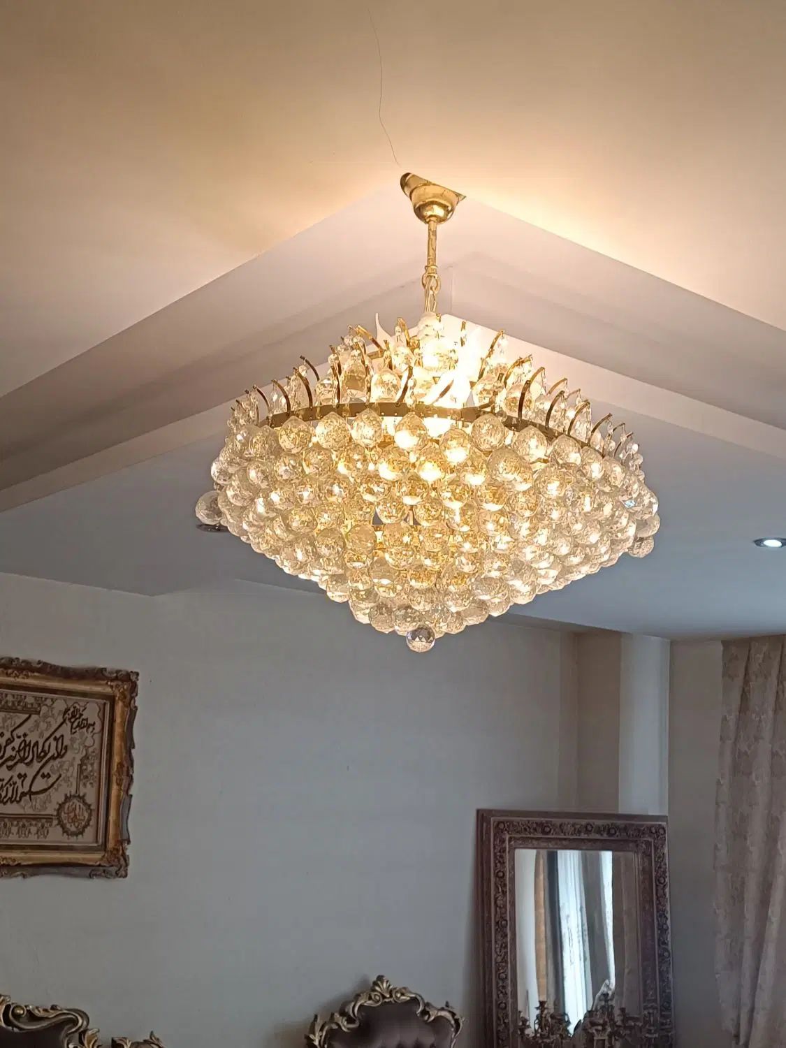 لوستر آبشاری کریستالی|لوستر و چراغ آویز|تهران, باغ فیض|دیوار