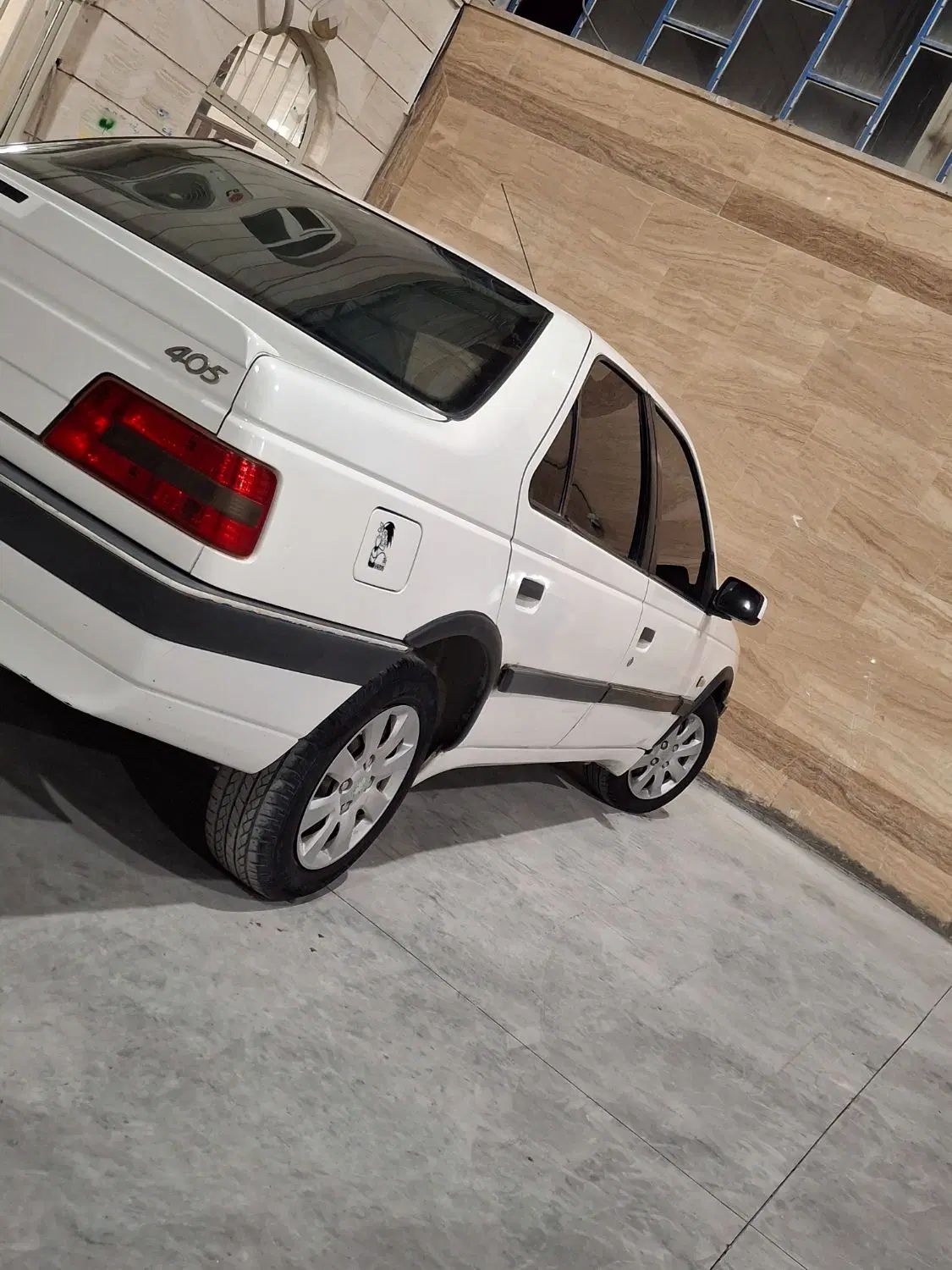 پژو 405 SLX موتور 1800، مدل ۱۳۹۰|خودرو سواری و وانت|اصفهان, تیران|دیوار