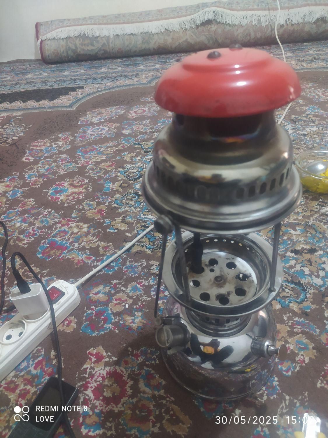 دوستان یک چراغ نفتی درحد،وعتیغه هی برا خودش|لوستر و چراغ آویز|فسا, |دیوار