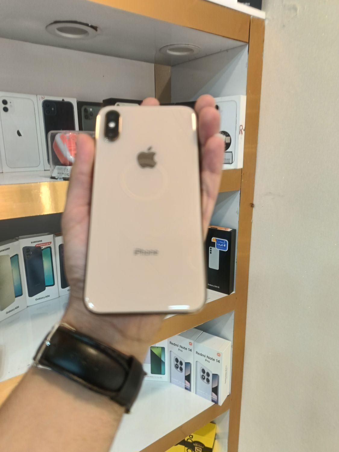 اپل iPhone XS با ضمانت طلا|موبایل|مشهد, احمدآباد|دیوار