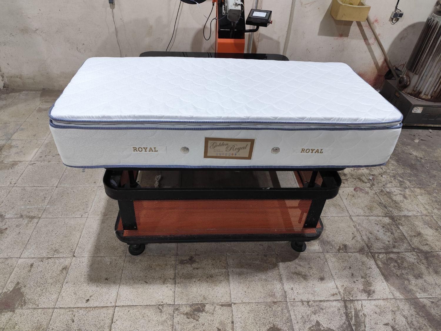 تشک اقساطی رویال اصل طبی فنری یکطرف پد هوشمند|تشک تختخواب|پردیس, شهرک صنعتی خرمدشت فاز ۷|دیوار