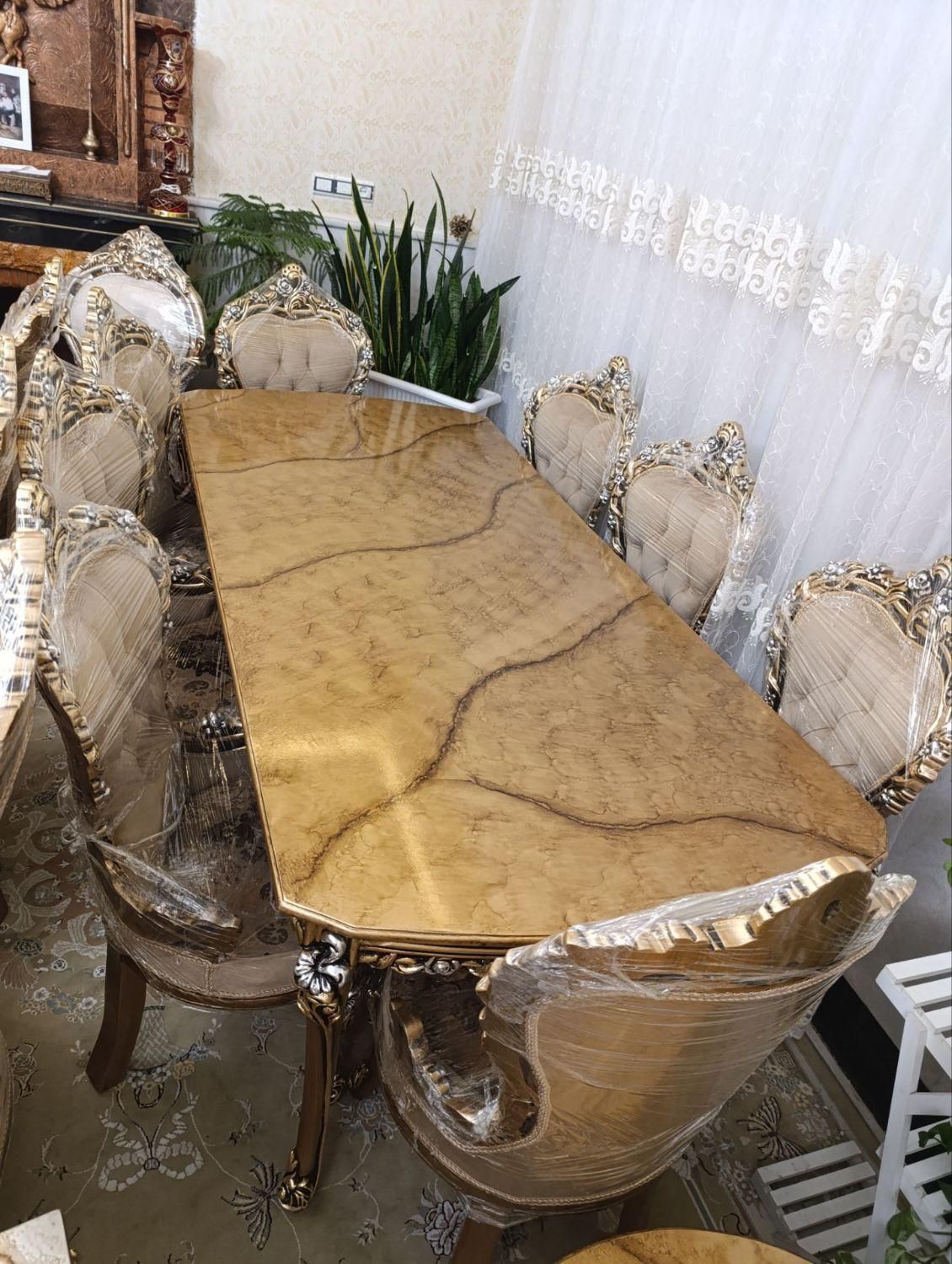 مبل سلطنتی|مبلمان خانگی و میز عسلی|گلبهار, شهر جدید گلبهار|دیوار