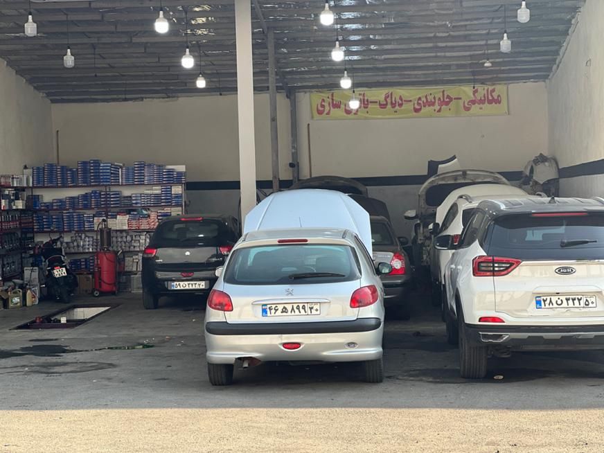 مکانیک امدادی کار ماهر و شاگرد ماشین ایرانی خارجی|استخدام صنعتی، فنی، مهندسی|تهران, اقدسیه|دیوار