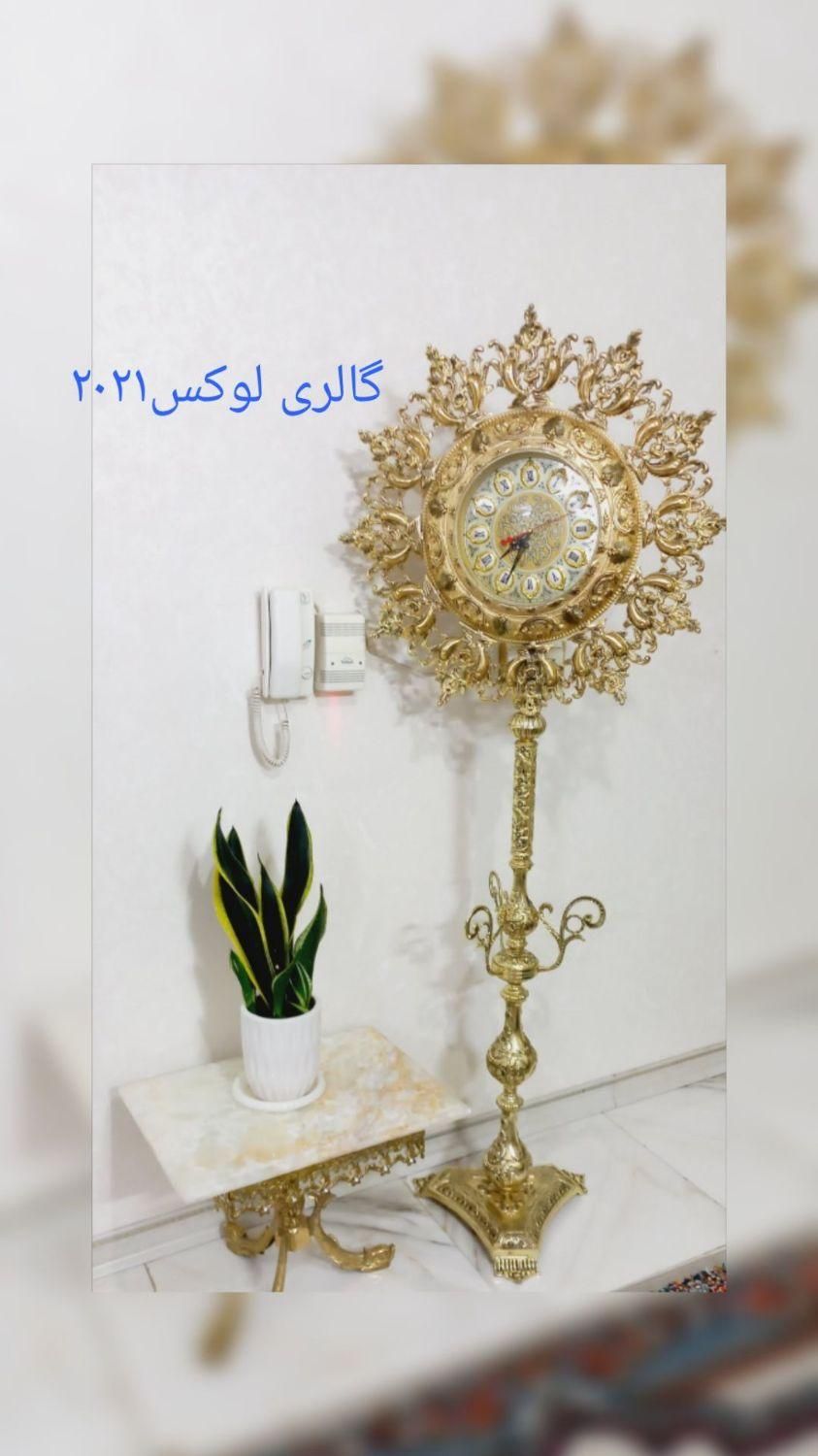 ساعت ایستاده و ساعت دیواری کنارسالنی|ساعت دیواری و تزئینی|مشهد, جوادیه|دیوار