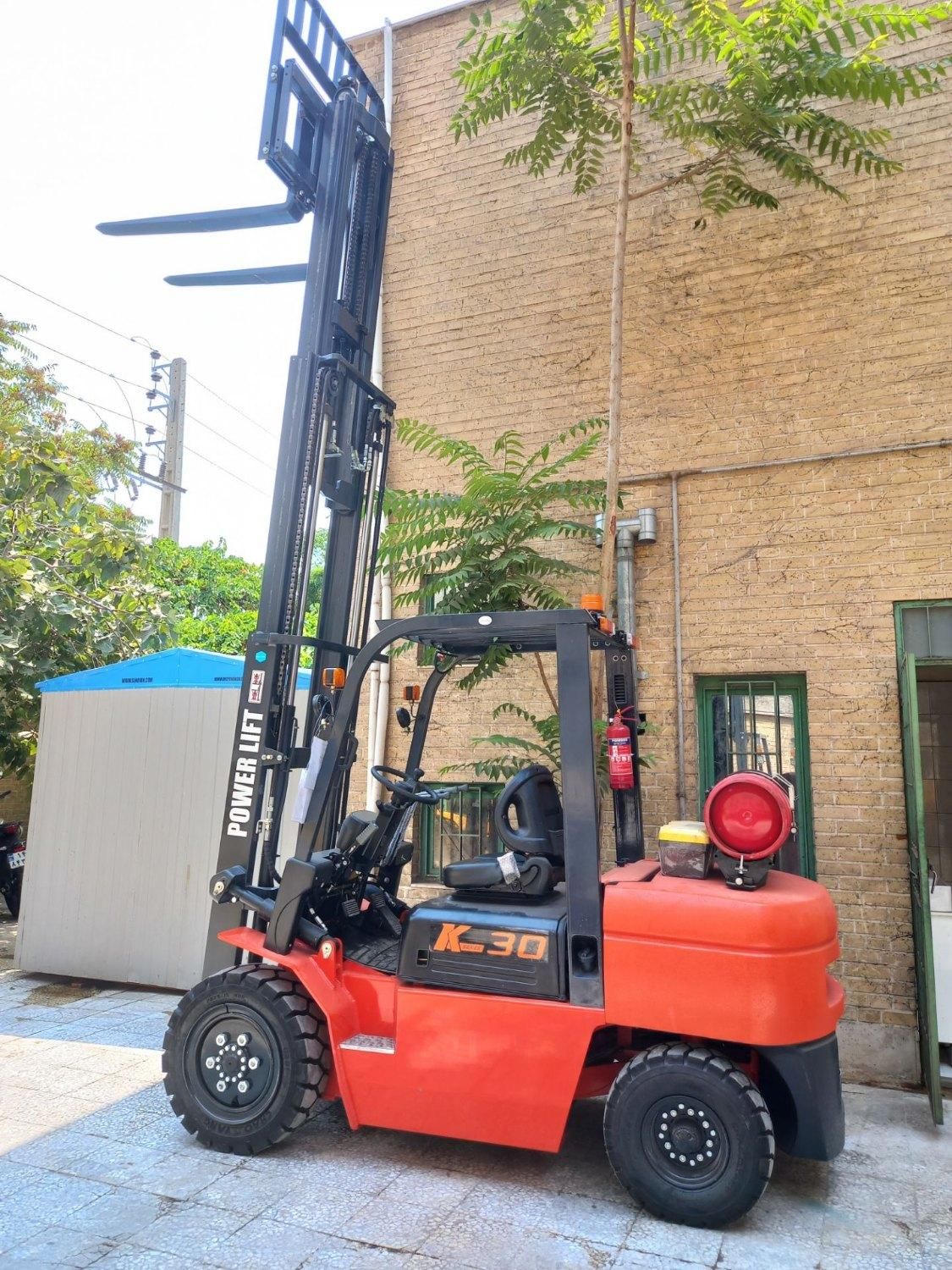 لیفتراک کارکرده و نو قسطی بدون بهره|ماشین‌آلات صنعتی|یزد, |دیوار