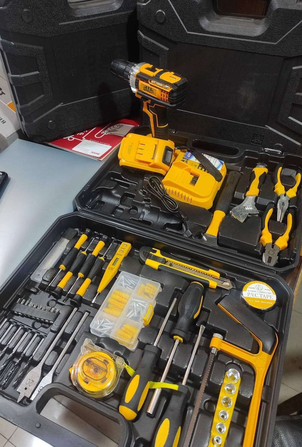 ست ابزار و دریل شارژی ۲۴ ولت چکشی 118 پارچه|ابزارآلات|مرند, |دیوار