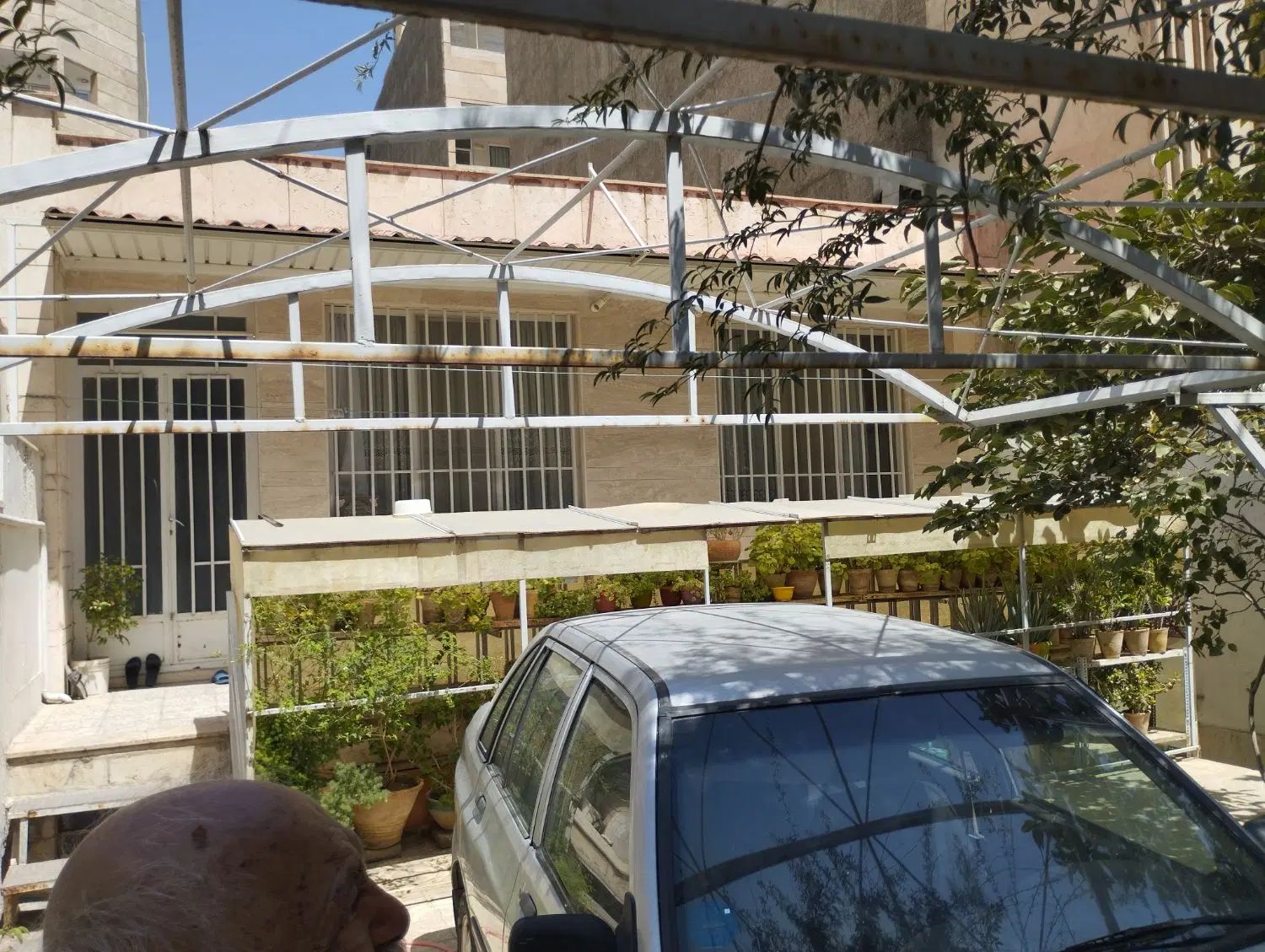ویلایی قابل سکونت و ساخت 200 متری با بر8|فروش خانه و ویلا|کرج, اصفهانی‌ها|دیوار