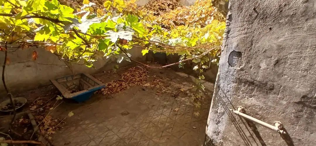 132متر 2 نبش 2.5 طبقه. نبش کوچه اسدنژاد|فروش خانه و ویلا|تهران, یافت‌آباد|دیوار