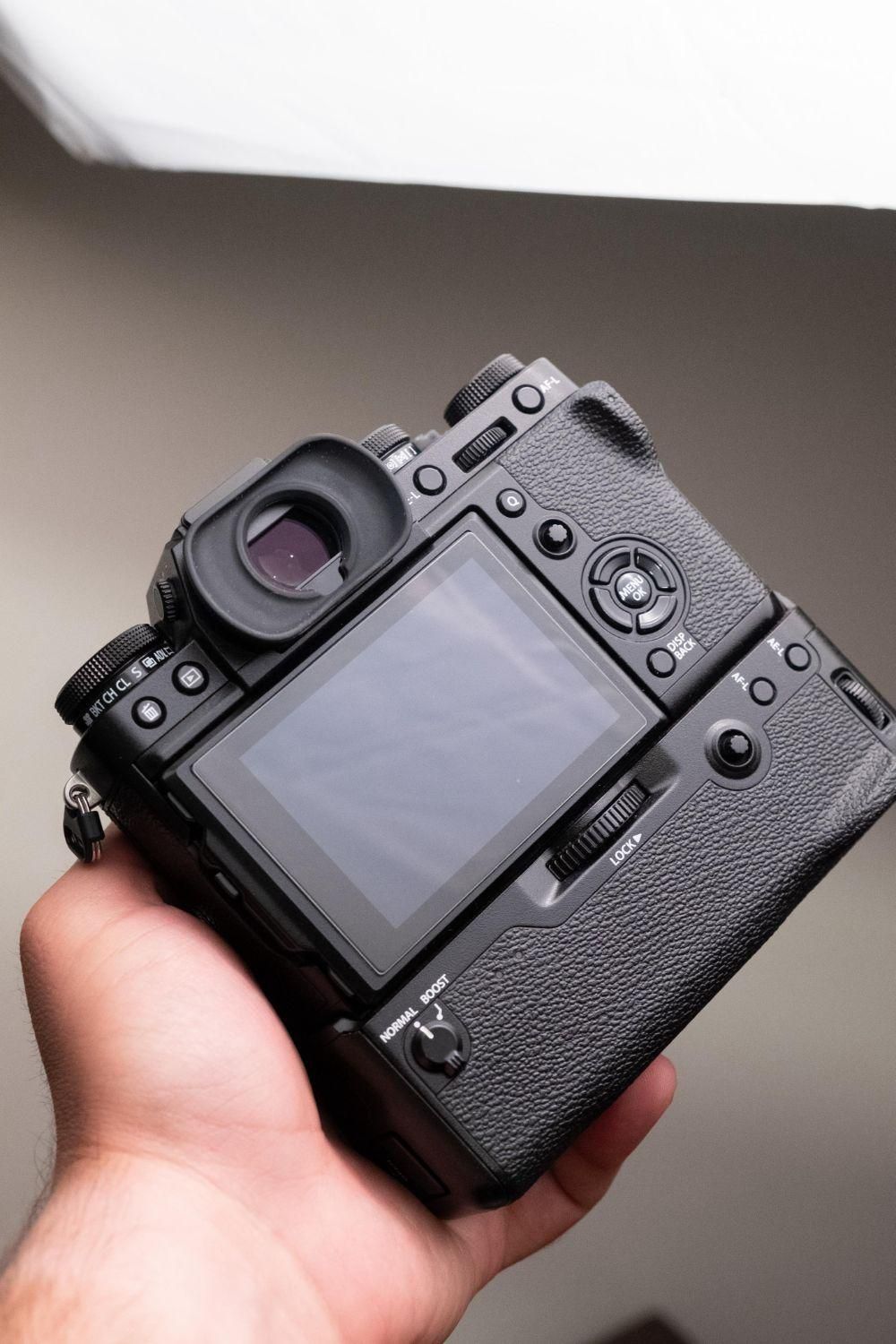 دوربین فوجی Fujifilm x-t3+ لنز xf18-55 +باتری گریپ|دوربین عکاسی و فیلم‌برداری|تهران, لویزان|دیوار