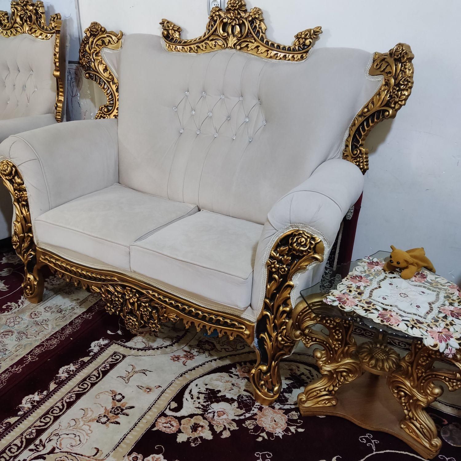 مبلمان سلطنتی|مبلمان خانگی و میز عسلی|تاکستان, |دیوار