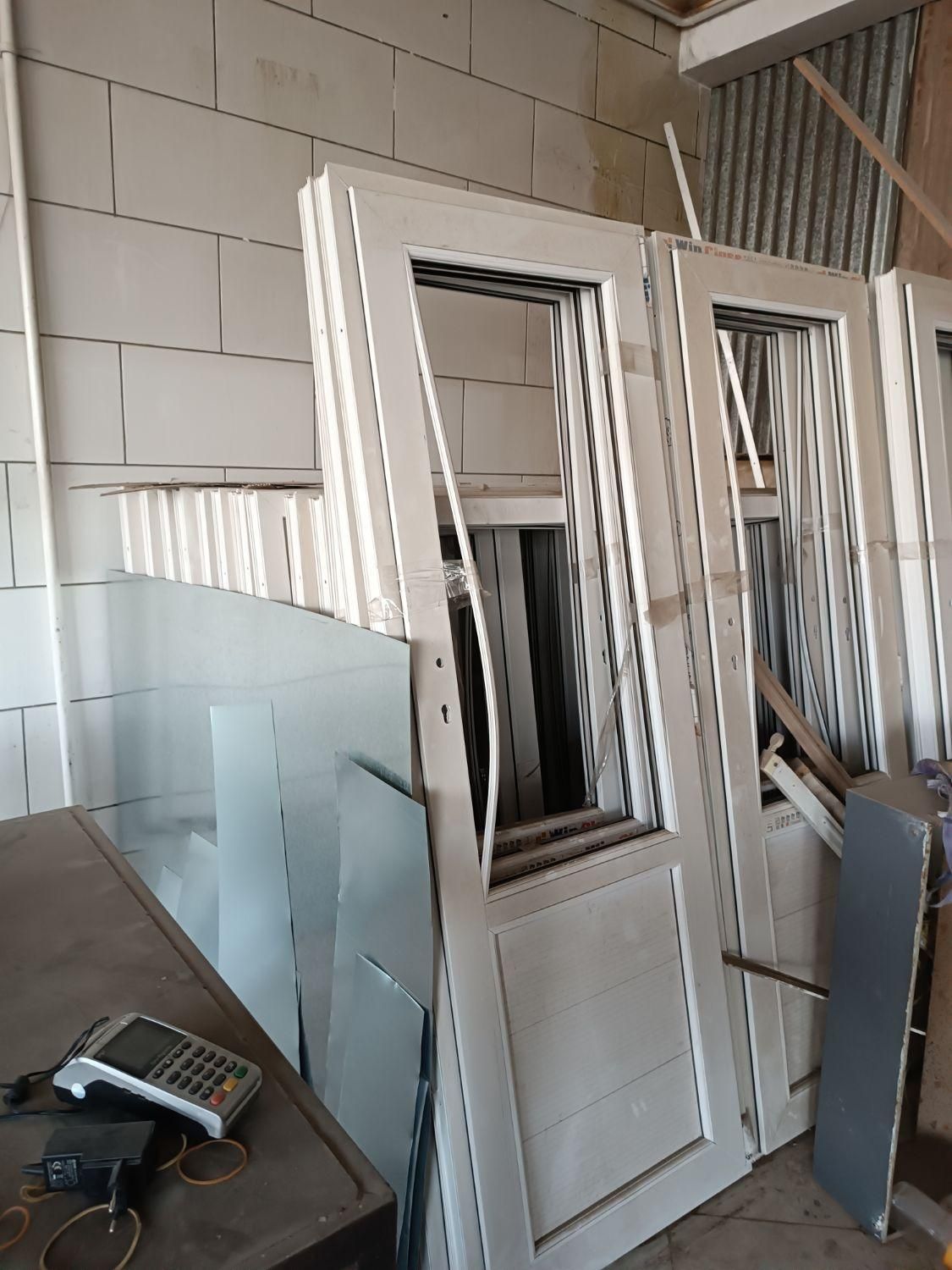 درب و پنجره upvc|مصالح و تجهیزات ساختمان|کرمان, |دیوار