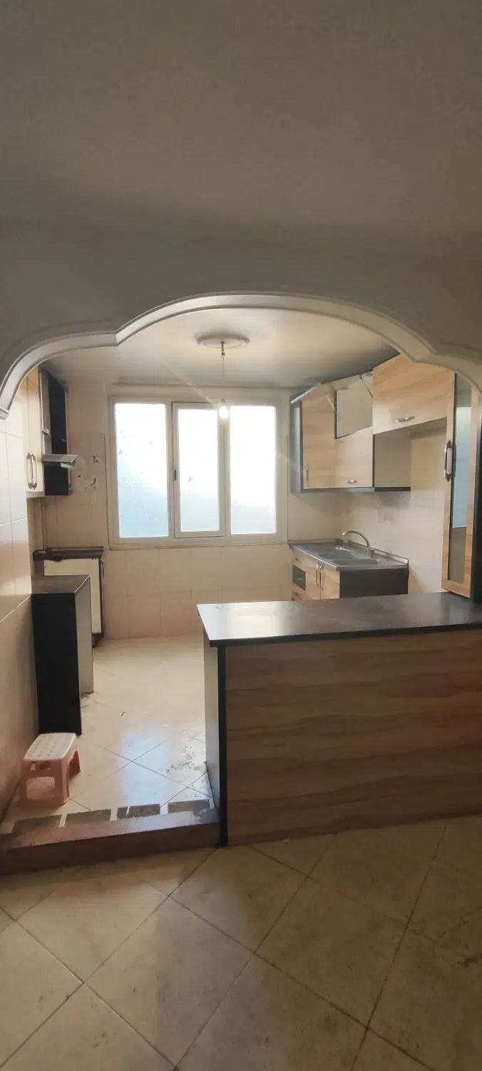 شکوفه کرمان ۴۵متر طبقه سوم پارکینگ انباری تخلیه|اجارهٔ آپارتمان|تهران, مینای شمالی (مخبر)|دیوار