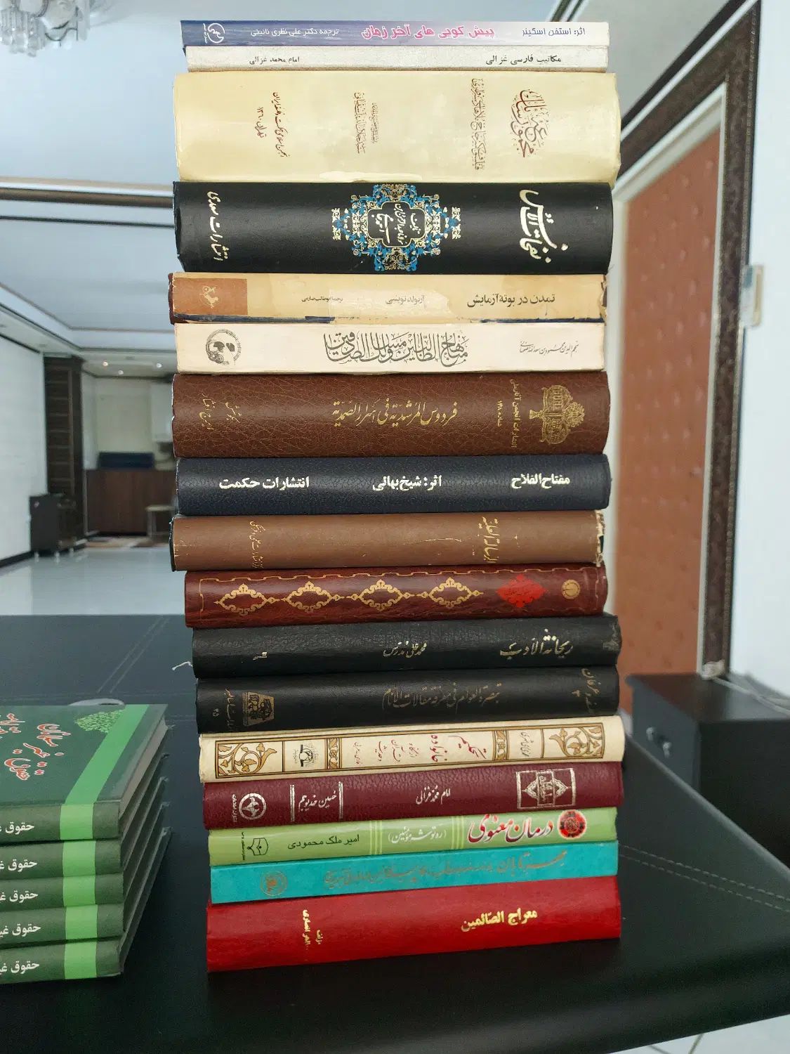 فروش کتابخانه|کتاب و مجله ادبی|تهران, صد دستگاه|دیوار