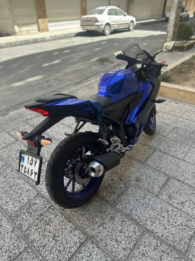 یاماها yamaha r15 ابی 1403 در حد خشک سند سفید|موتورسیکلت|تهران, باغ فیض|دیوار