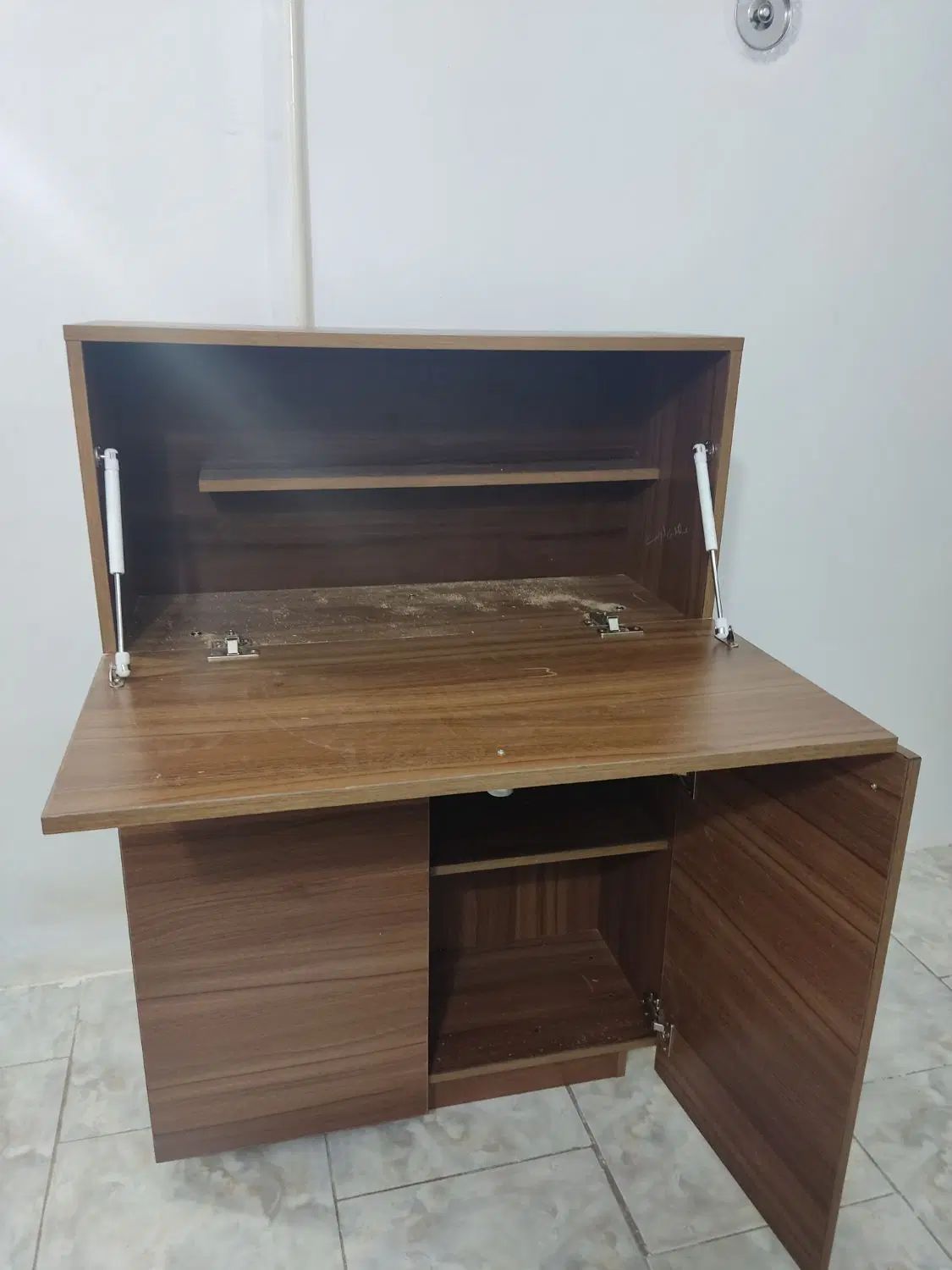 میز لپ تاپ تاشو|میز تحریر و کامپیوتر|رشت, سلیمانداراب|دیوار