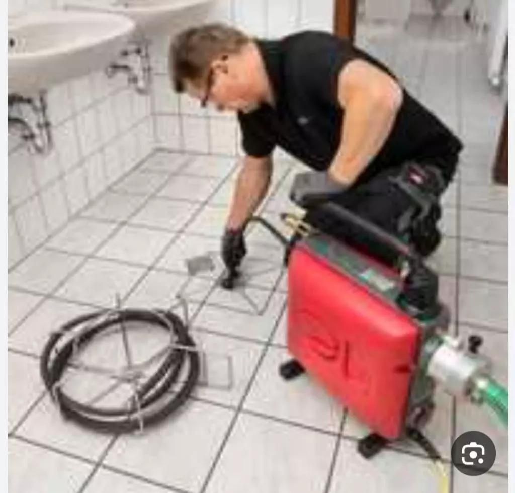 لوله باز کنی فقط و فقط ۳۵۰ هزار تومن هر لوله ای|خدمات پیشه و مهارت|نجف‌آباد, امام خمینی|دیوار