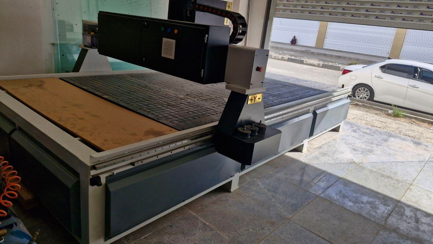 سی ان سی ۲×۴ سایز بزرگ تک ابزار|ماشینآلات صنعتی|تهران, شهرک شریفی|دیوار