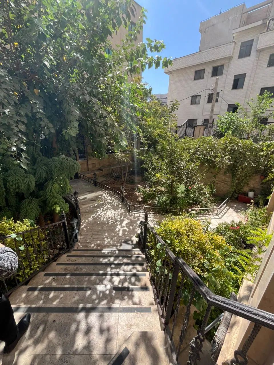 پاسداران/عراقی/۱۳۵متر/۳خواب/اقتابگیر نوساز|اجارهٔ آپارتمان|تهران, پاسداران|دیوار