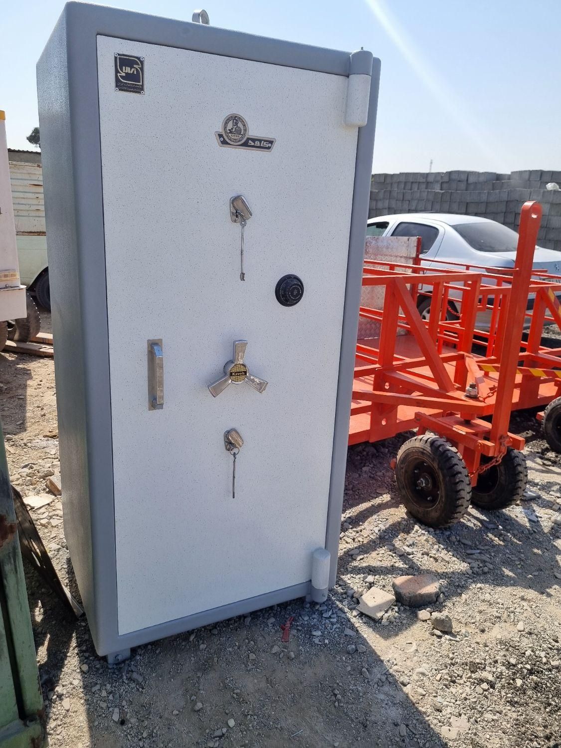 گاوصندوق ۲۰۰۰KSs کاوه اورجینال گاو صندوق ۱۸۶|ابزارآلات|تهران, تهرانسر شرقی|دیوار