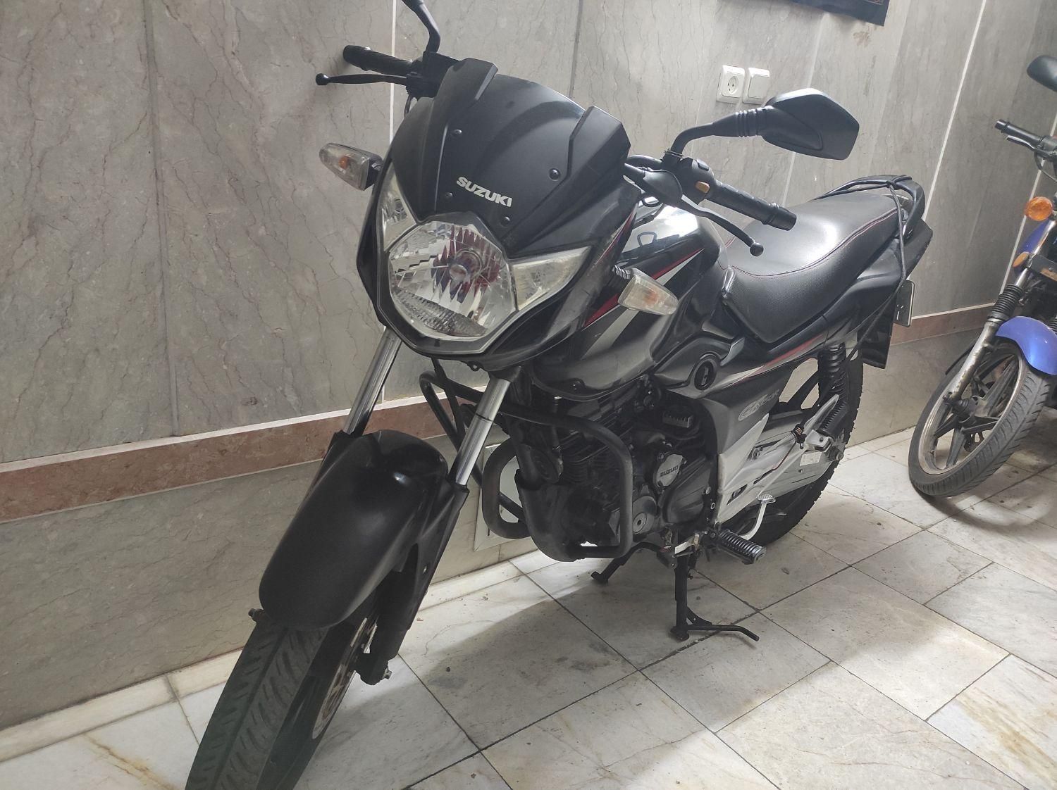 سوزوکی gs150r|موتورسیکلت|تهران, ایران|دیوار
