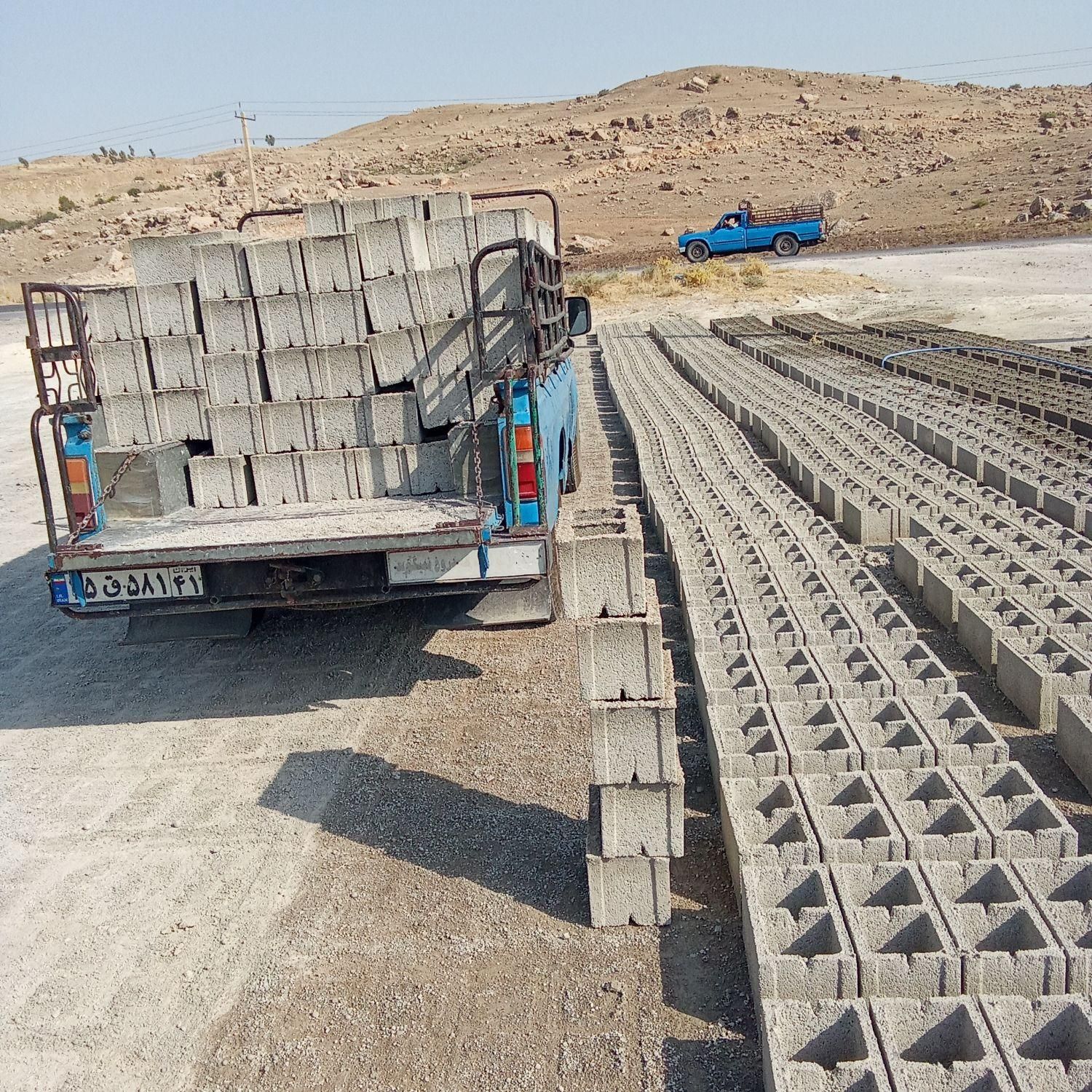 بلوک زنی بلوک زنی یگانه با کیفیت و قیمت|مصالح و تجهیزات ساختمان|پلدختر, |دیوار