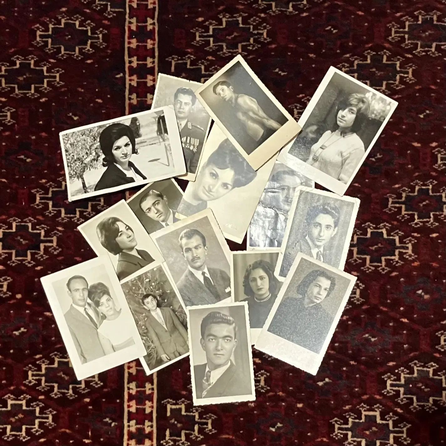 مجموعه بیش از سیصد عکس قدیمی اورجینال باکیفیت|کلکسیون اشیاء عتیقه|تهران, فردوسی|دیوار