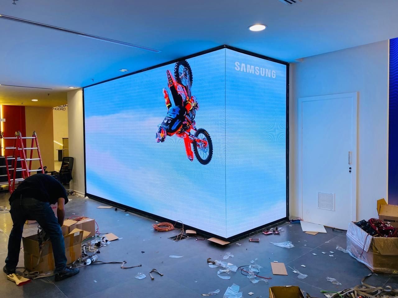تلوزیون شهری   tvwall|تلویزیون و پروژکتور|تهران, آرارات|دیوار