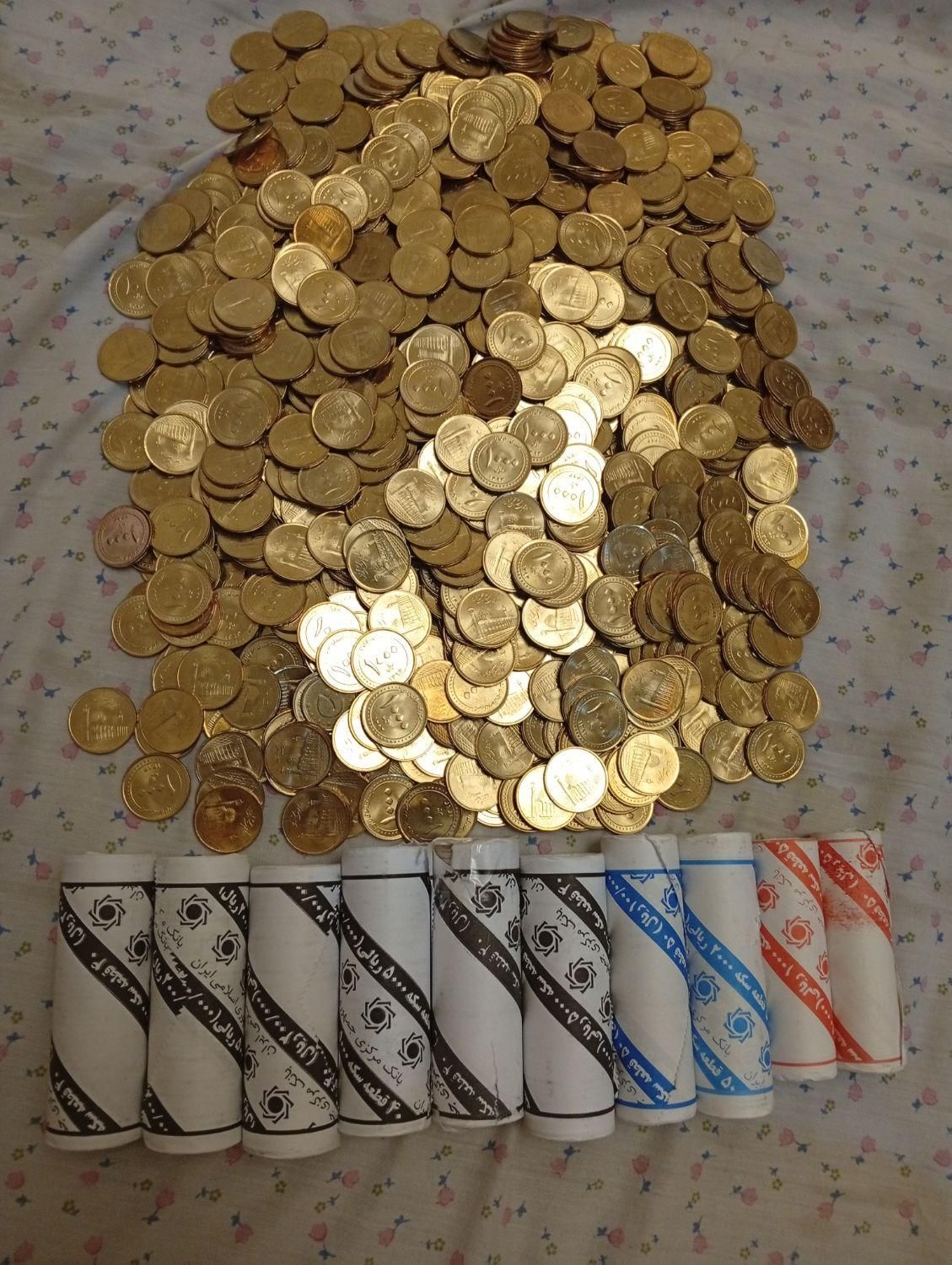 سکه‌های سوپر بانکی و رول سکه . و اسکناس|کلکسیون سکه، تمبر، اسکناس|تهران, ابوذر|دیوار