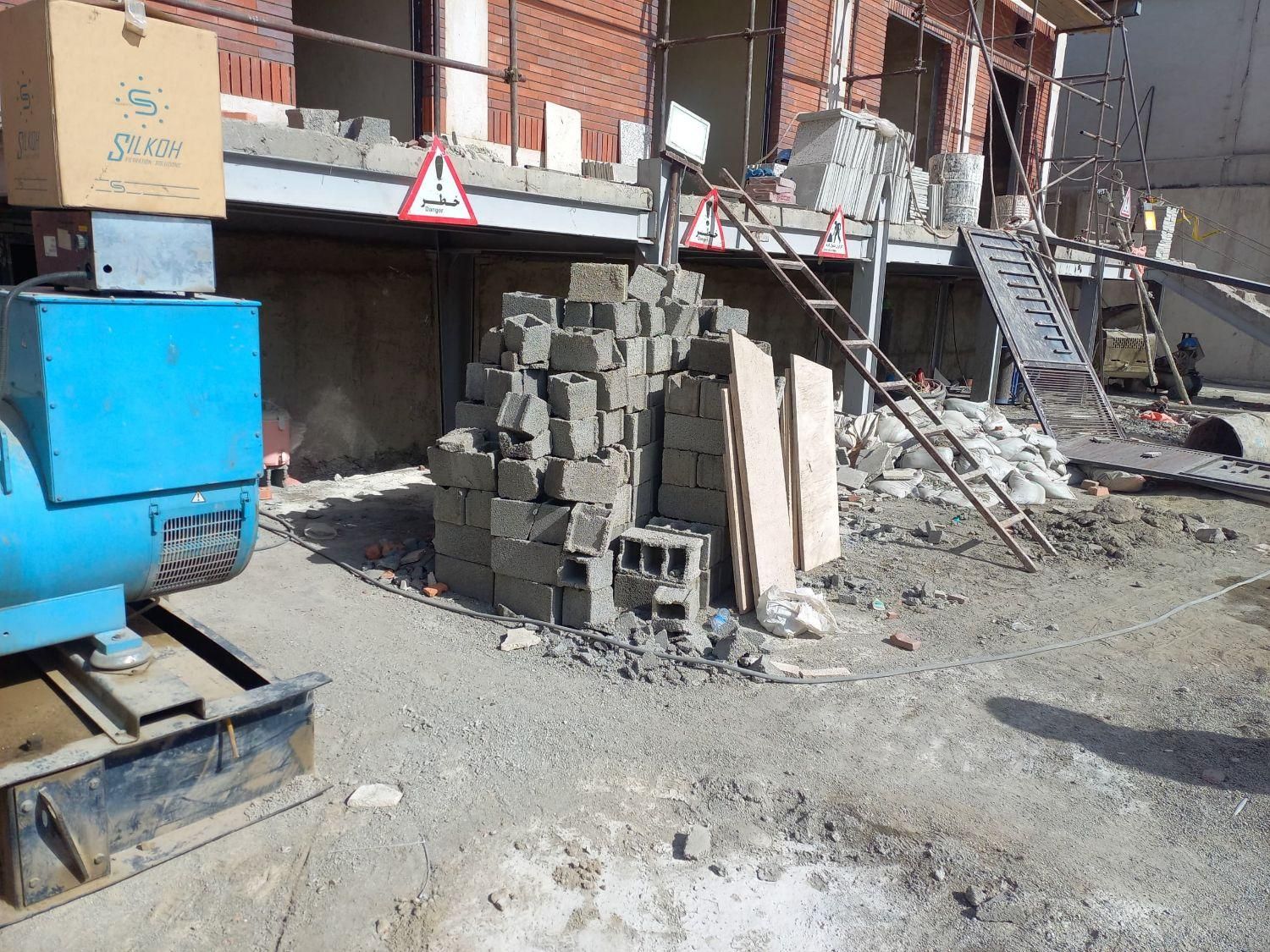 سنگکاری و کاشیکاری ساختمان و خورده کاری|خدمات پیشه و مهارت|اصفهان, جلالیه|دیوار