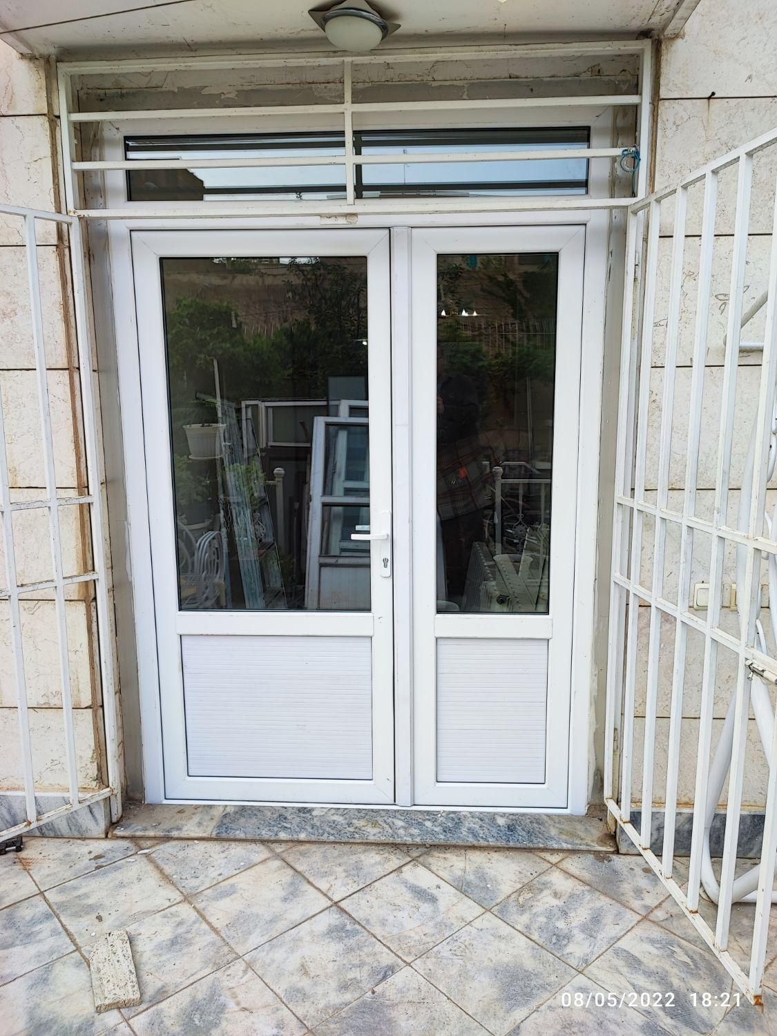 درب و پنجره دوجداره upvc وتوری پلیسه نوین تک سابق|خدمات پیشه و مهارت|مشهد, رستگار|دیوار