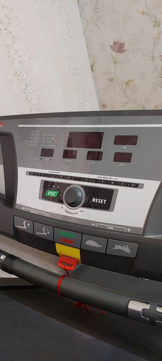 تردمیل تنتوری مدل T40 بسیار کم کارکرد|تجهیزات ورزشی|ری, دولت‌آباد|دیوار