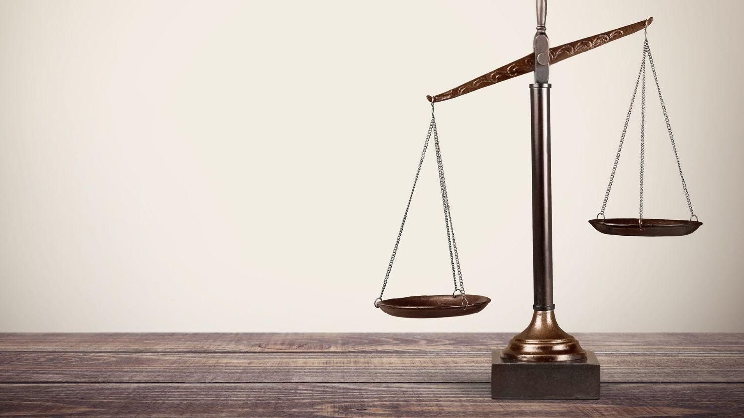 وکیل مرکز وقوه قضاییه|خدمات مالی، حسابداری، بیمه|جیرفت, |دیوار