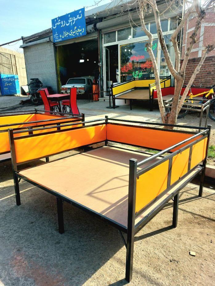 تولیدی تخت سنتی و مصنوعات فلزی|کافیشاپ و رستوران|بناب, |دیوار